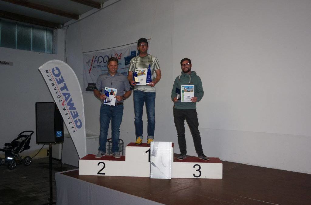 Dirk Ströbl wins the 51st Klippeneck Contest with LS8-neo
