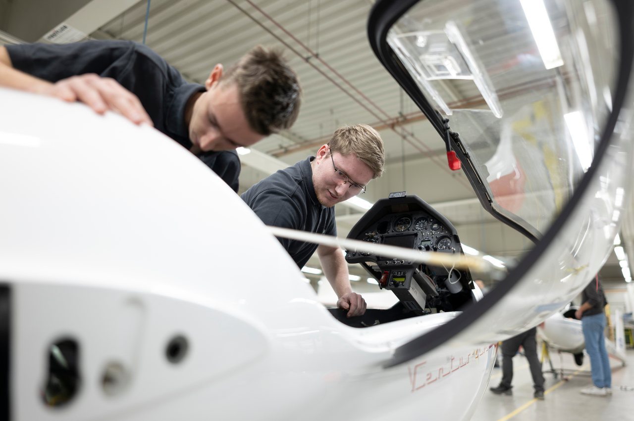 Ausbildung zum Leichtflugzeugbauer