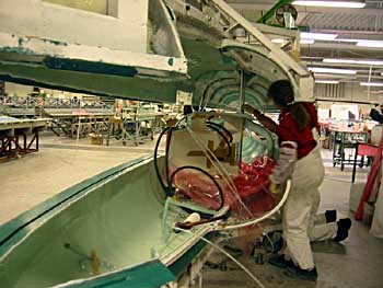 Gluing the Fuselage of the DG-1000